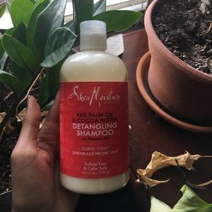 Shea Moisture’s RPO & CB Detangling Shampoo